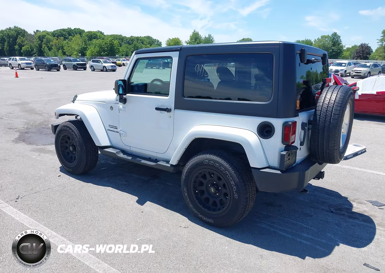 2014 Jeep Wrangler Sport VIN:1C4AJWAG7EL113868 - 3