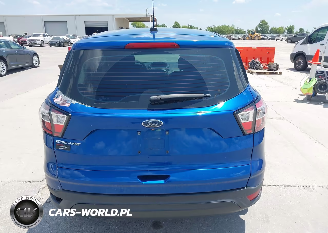 2018 Ford Escape S VIN:1FMCU0F74JUB71815 - 16