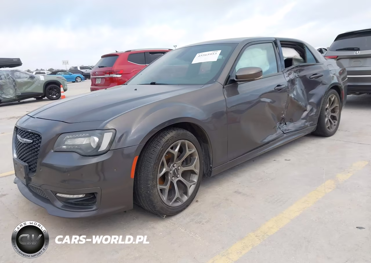 2018 Chrysler 300 300S VIN:2C3CCABG6JH240286 - 2