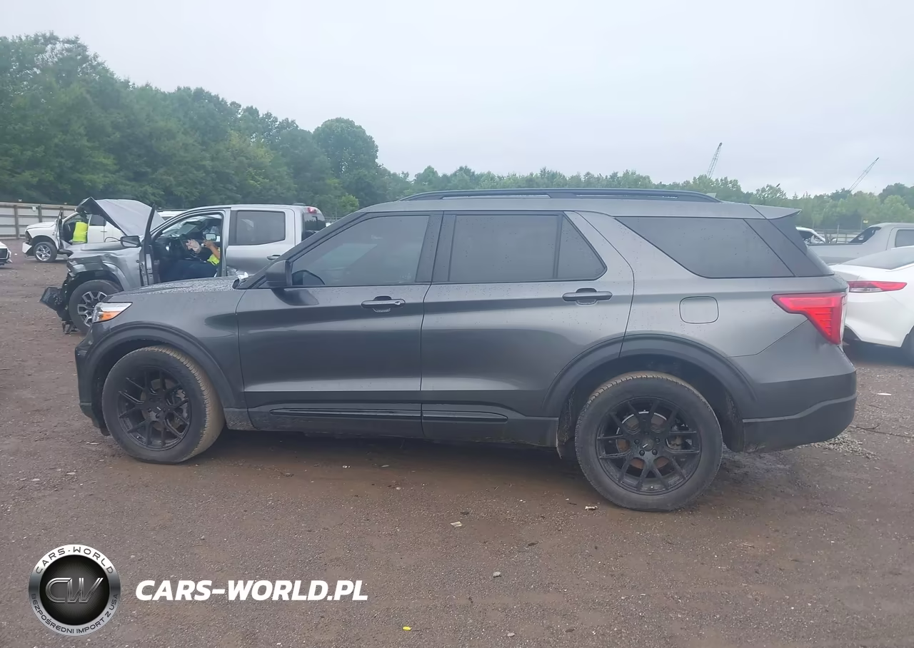 2020 Ford Explorer Xlt VIN:1FMSK8DH1LGC19879 - 14
