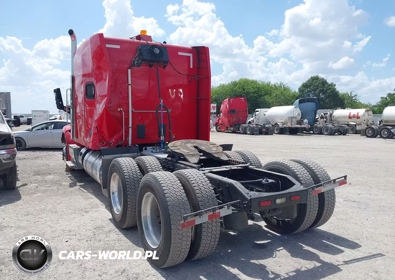 2019 Peterbilt 579 VIN:1XPBDP9X0KD494523 - 3