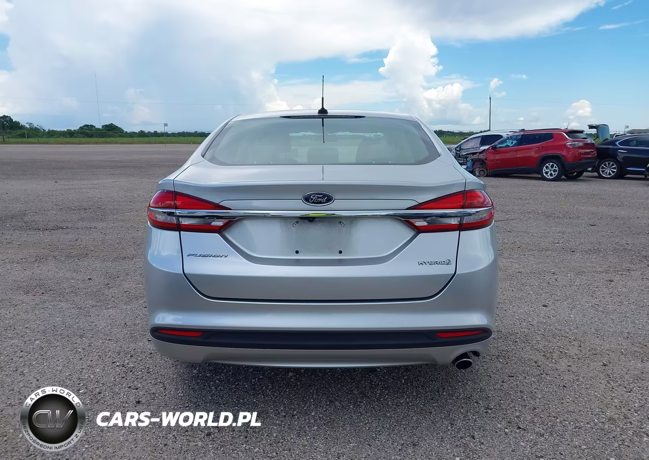 2018 Ford Fusion Hybrid S VIN:3FA6P0UU8JR282074 - 16