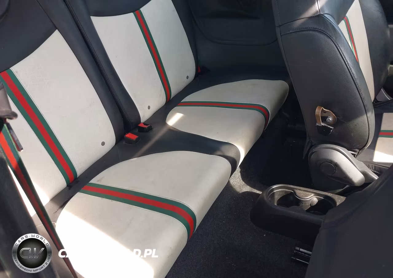 2012 Fiat 500C Lounge VIN:3C3CFFER3CT225689 - 8