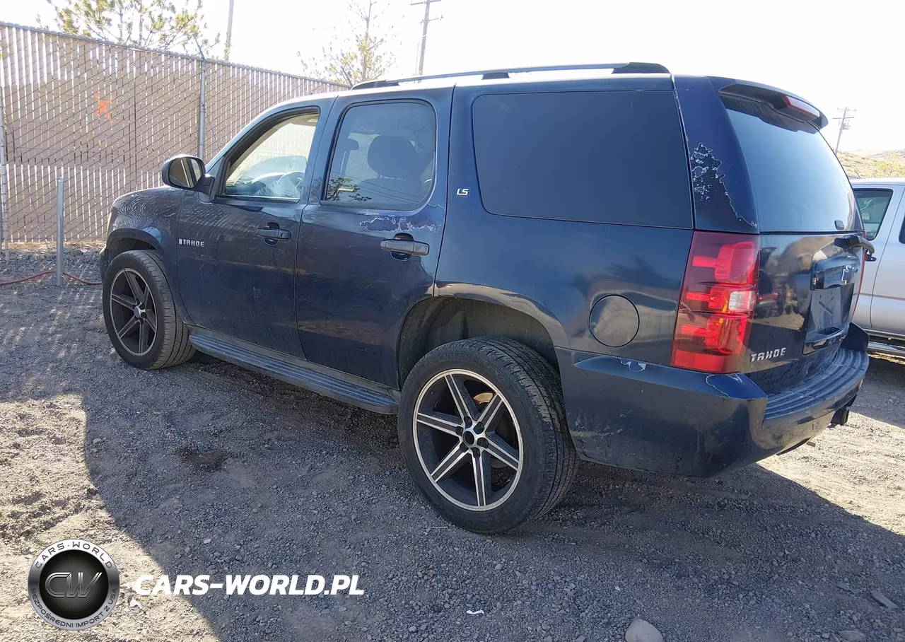 2007 Chevrolet Tahoe Ls VIN:1GNFK13027R112401 - 3