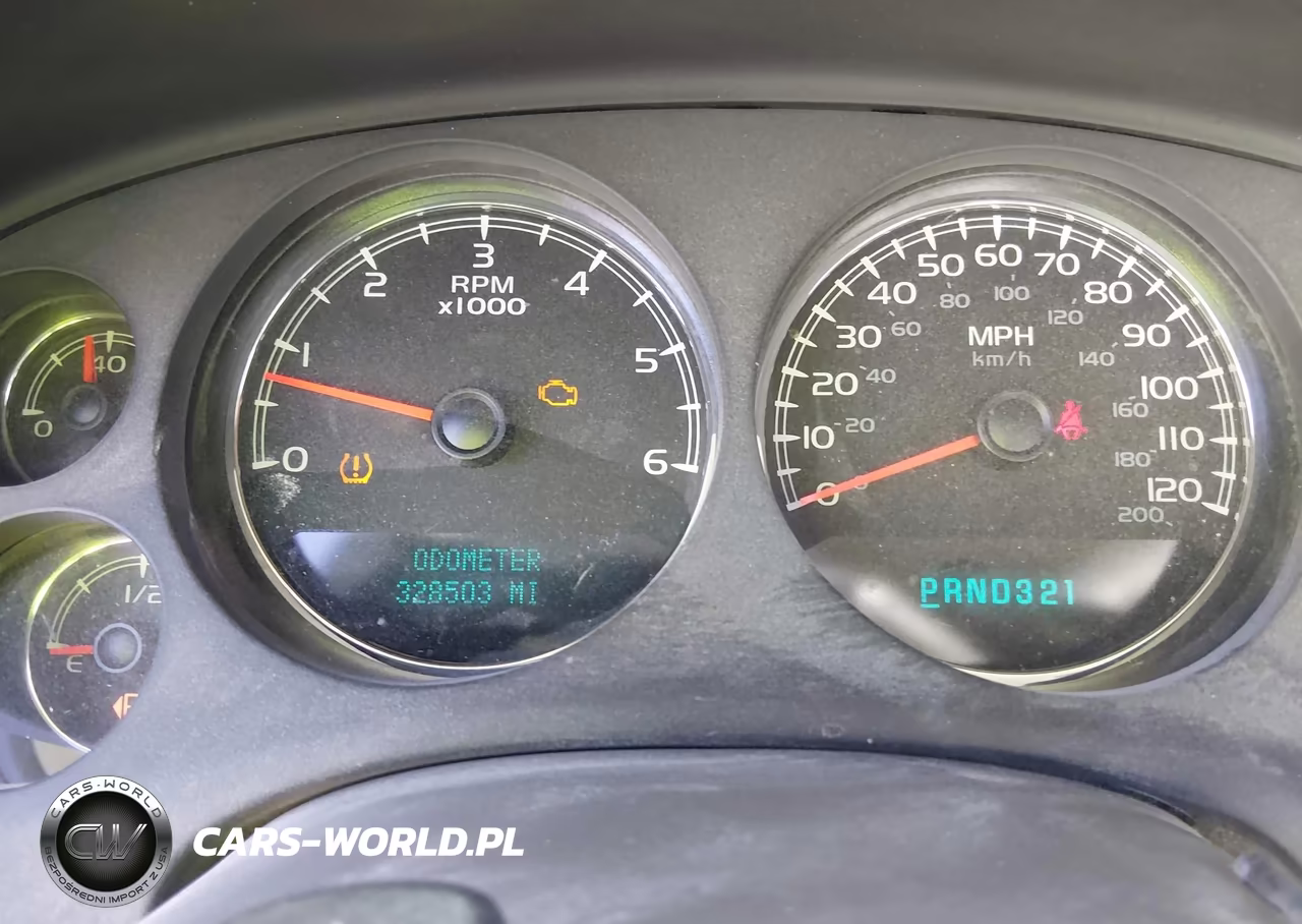 2007 Chevrolet Tahoe Ls VIN:1GNFK13027R112401 - 7