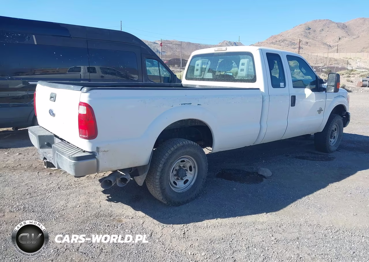 2015 Ford F-350 Xl VIN:1FT7X3BT0FEB12182 - 4