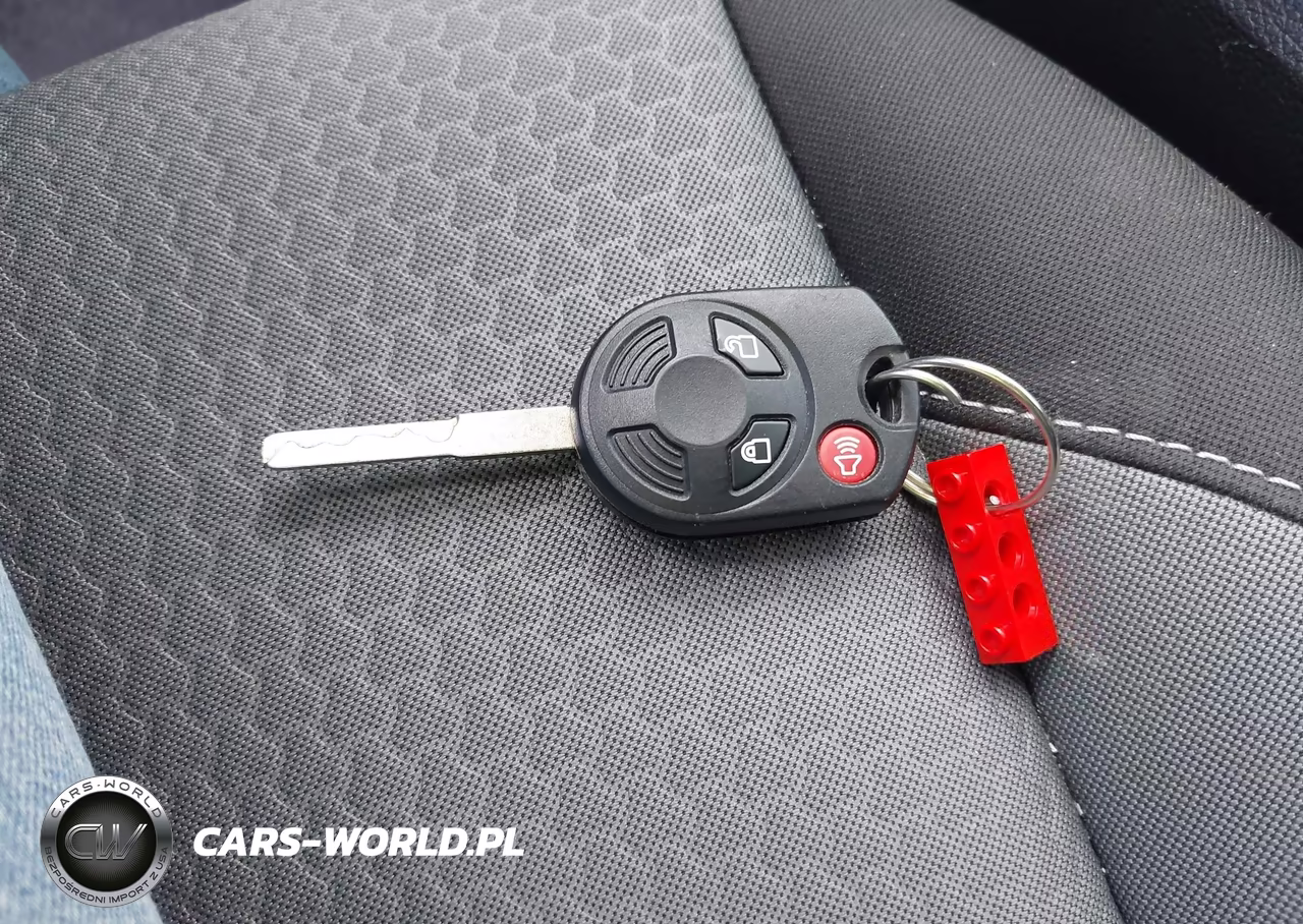 2018 Ford Escape Se VIN:1FMCU9GD5JUD08530 - 11