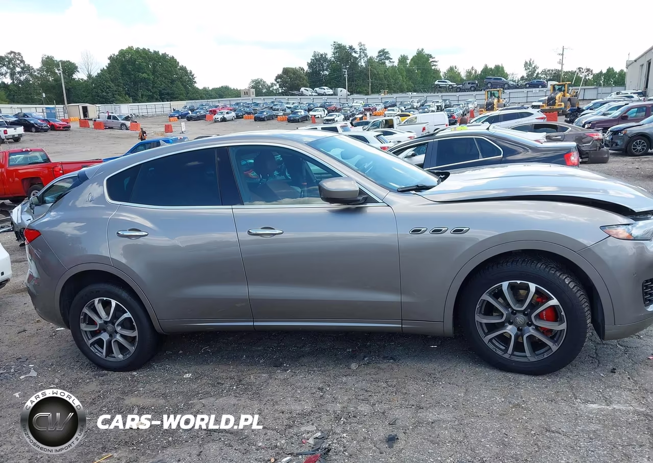 2017 Maserati Levante VIN:ZN661XUA3HX236209 - 13