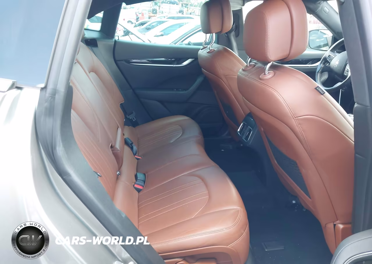 2017 Maserati Levante VIN:ZN661XUA3HX236209 - 8
