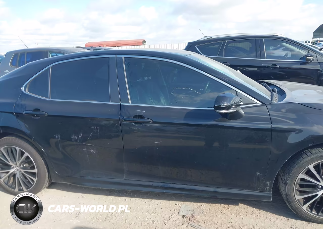2018 Toyota Camry Se VIN:4T1B11HK7JU141168 - 14