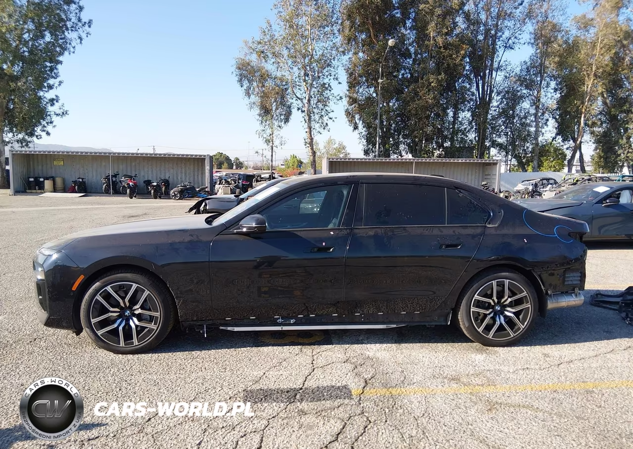 2023 BMW I7 xDrive60 VIN:WBY53EJ05PCL63717 - 15