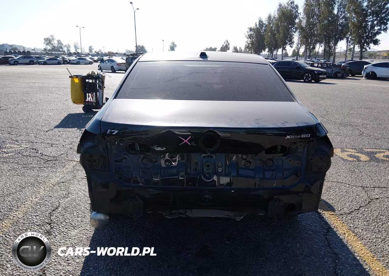 2023 BMW I7 xDrive60 VIN:WBY53EJ05PCL63717 - 17