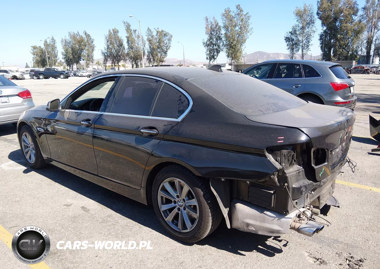 2016 BMW 528I VIN:WBA5A5C55GG353789 - 3