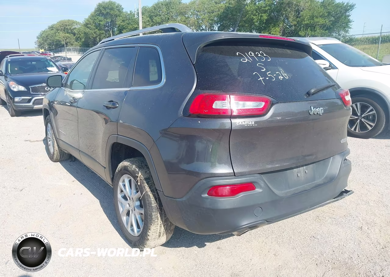 2014 Jeep Cherokee Latitude VIN:1C4PJLCB6EW157756 - 3