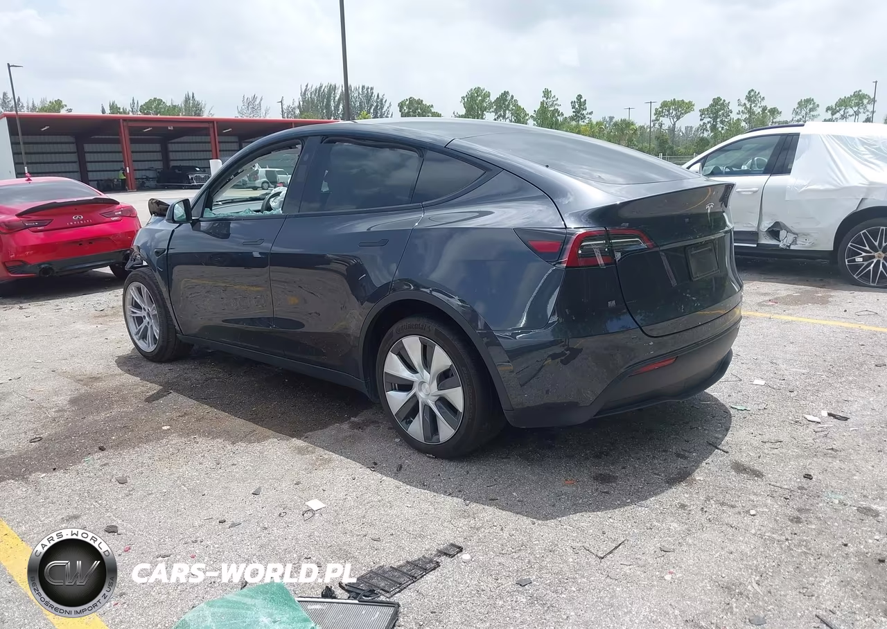 2024 Tesla Model Y Long Range Single Motor Rear-Wheel Drive-Rwd VIN:7SAYGDED1RF016663 - 3