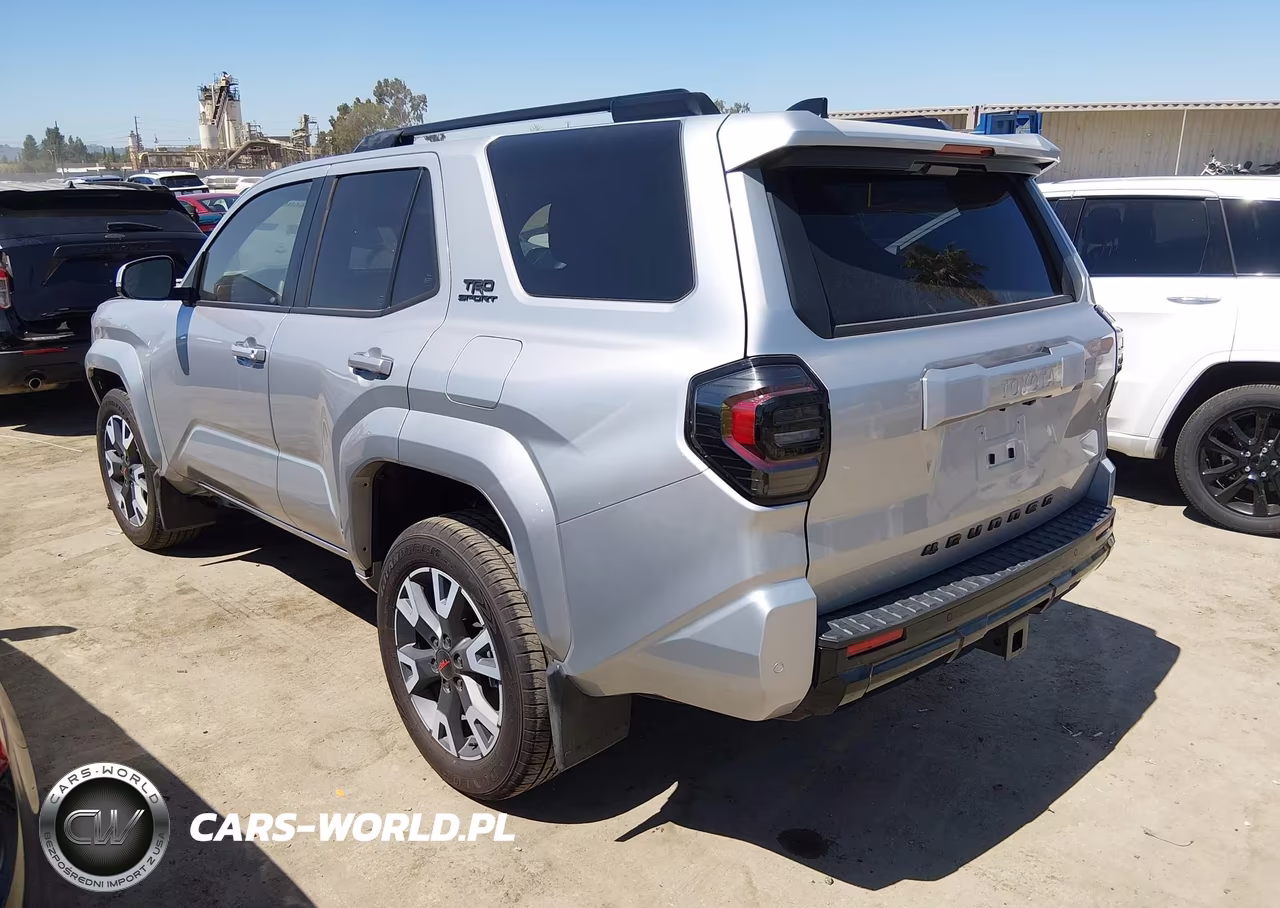 2026 Toyota 4Runner Trd Sport VIN:JTEVA5BR2T5090752 - 3
