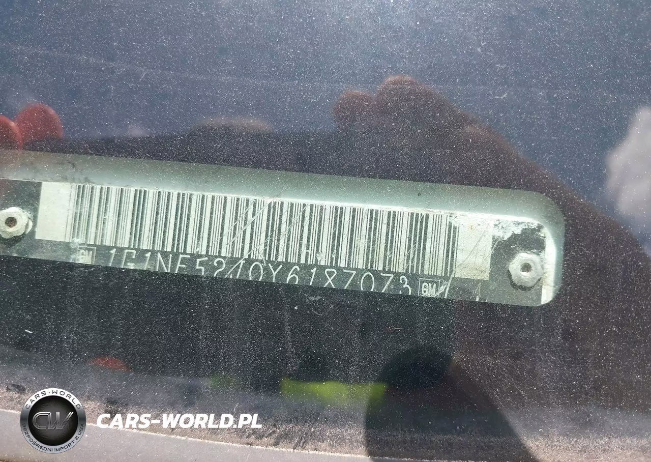 2000 Chevrolet Malibu Ls VIN:1G1NE52J0Y6187073 - 9