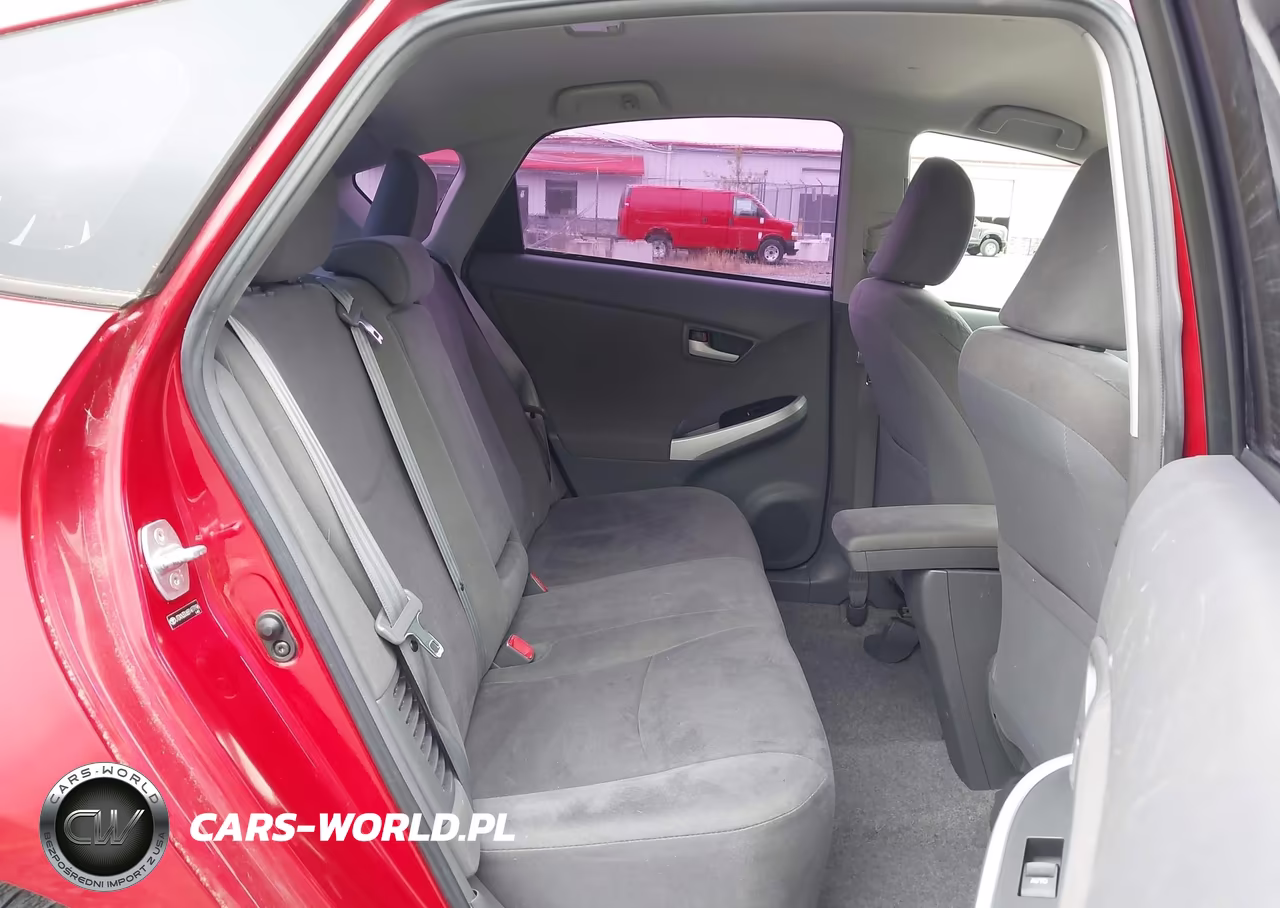 2011 Toyota Prius Two VIN:JTDKN3DU6B1477196 - 18