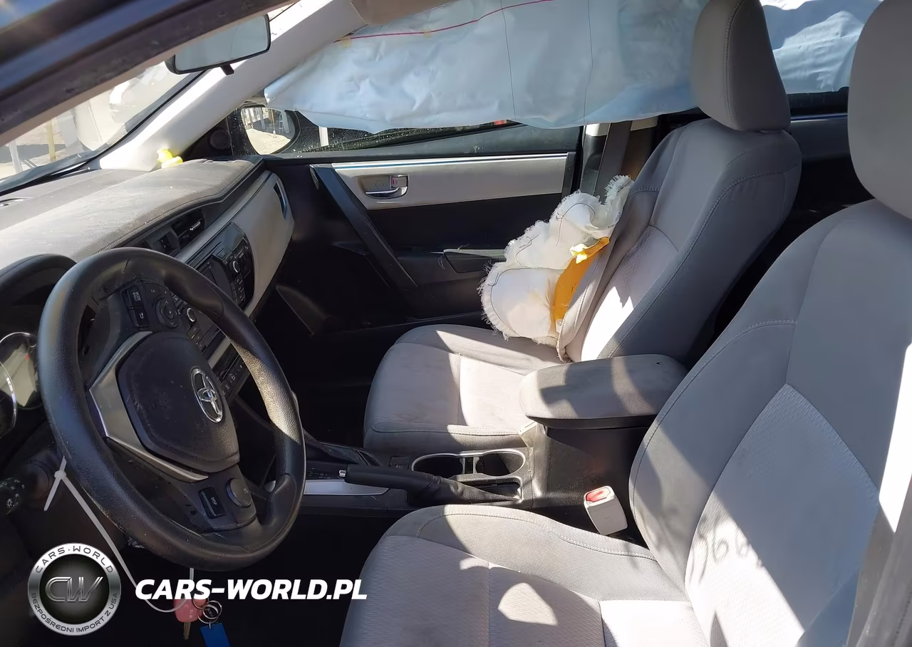 2014 Toyota Corolla Le Plus VIN:5YFBURHE2EP103144 - 5