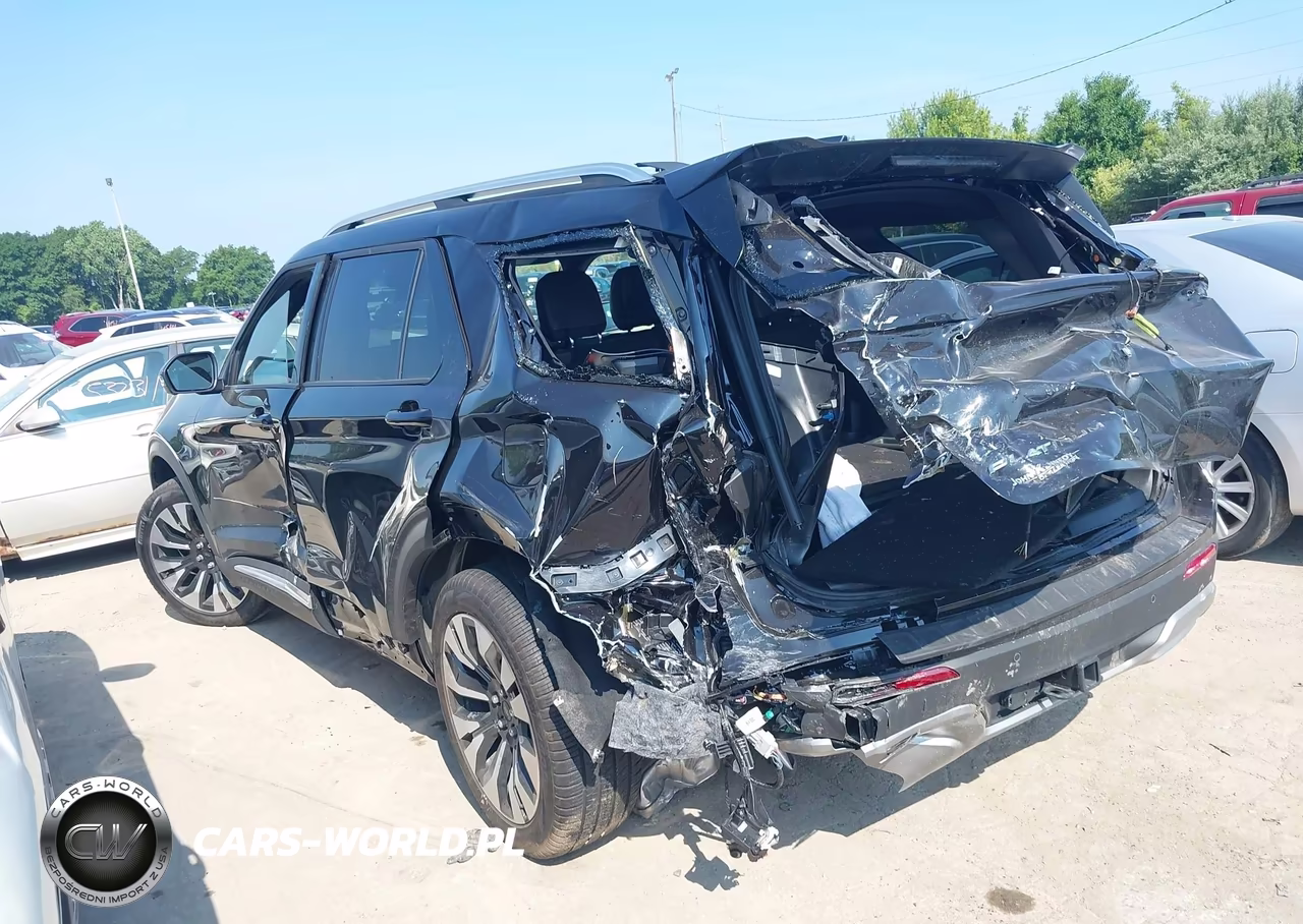 2026 Ford Explorer Platinum VIN:1FMUK8HH9TGB87587 - 3