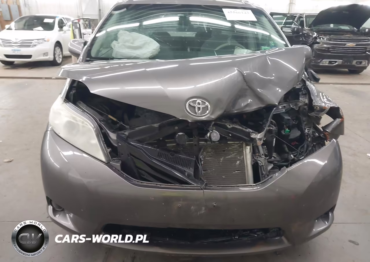 2011 Toyota Sienna Le V6 VIN:5TDKK3DC3BS116169 - 6