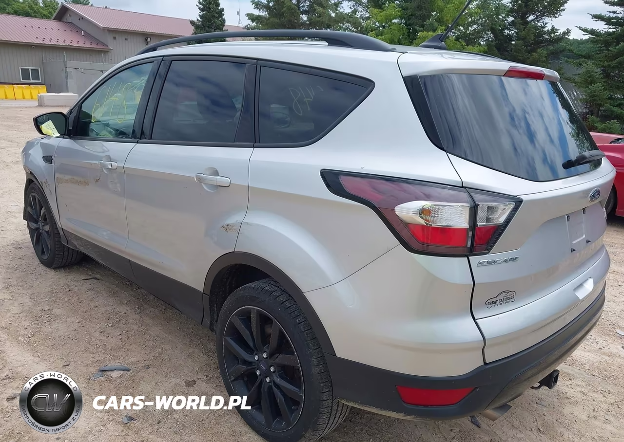 2018 Ford Escape Se VIN:1FMCU9GDXJUB09683 - 3