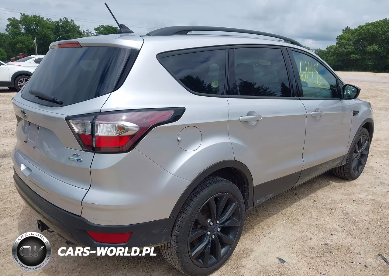 2018 Ford Escape Se VIN:1FMCU9GDXJUB09683 - 4