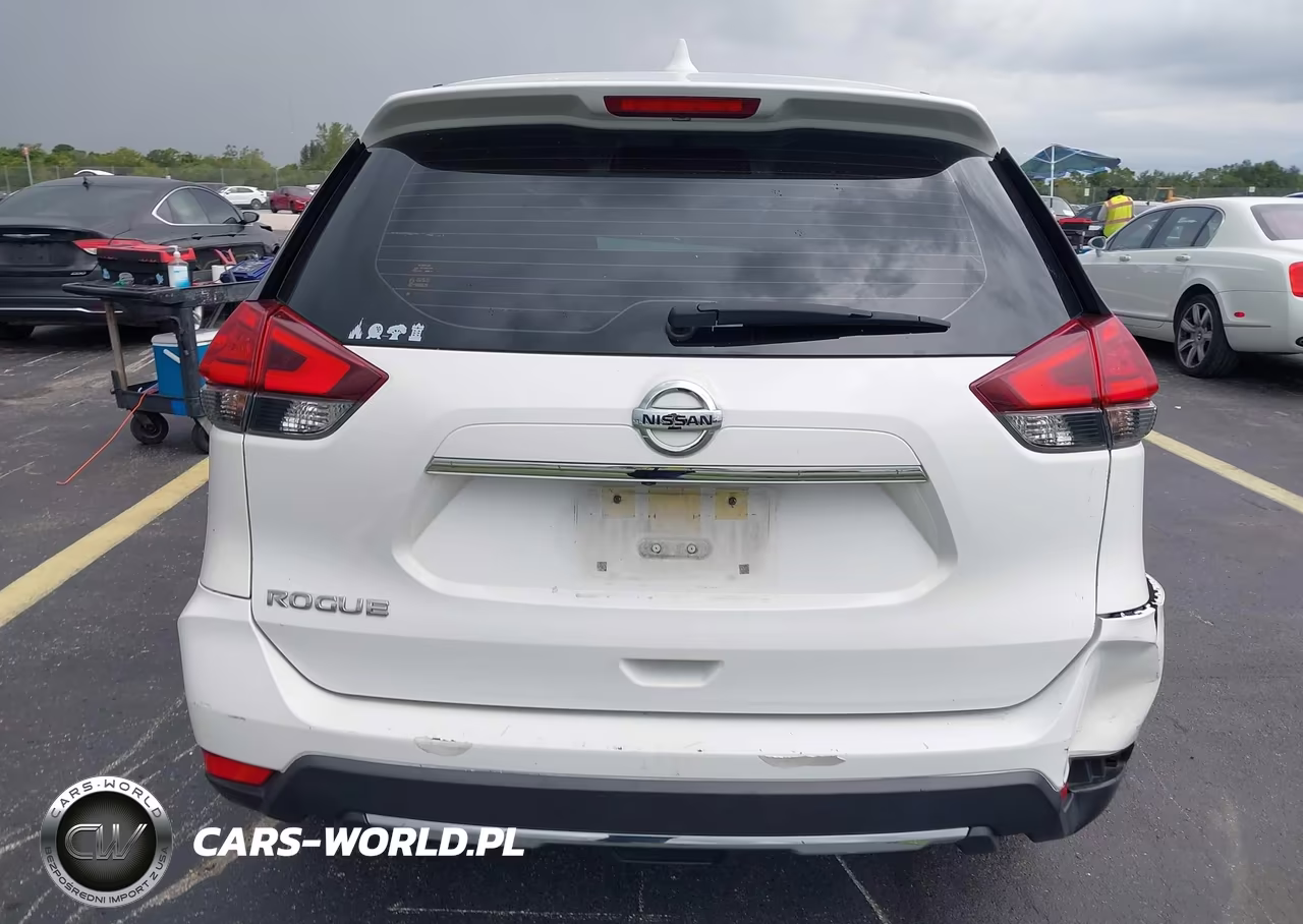 2017 Nissan Rogue S VIN:JN8AT2MT7HW135291 - 16