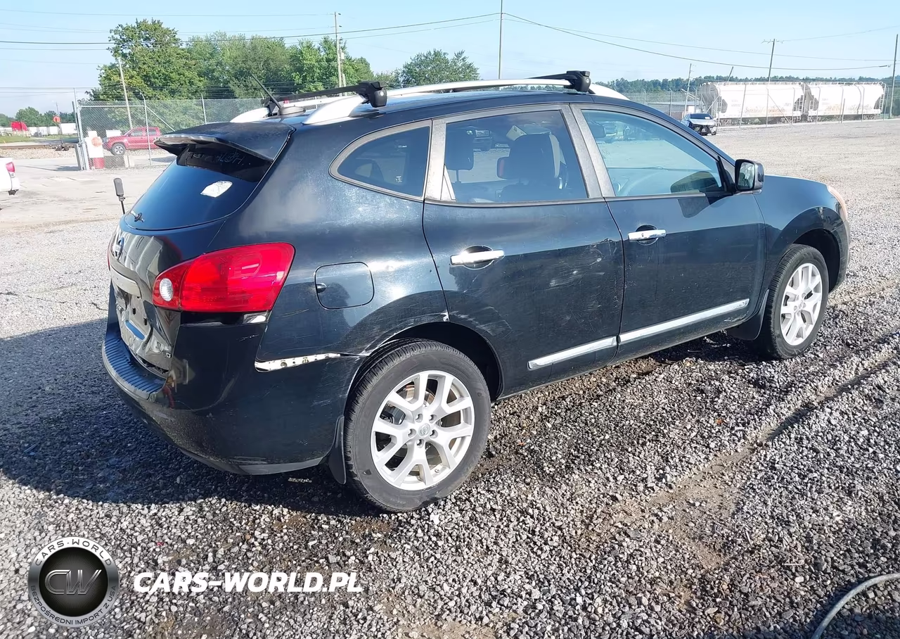 2011 Nissan Rogue Sv VIN:JN8AS5MV6BW671436 - 4