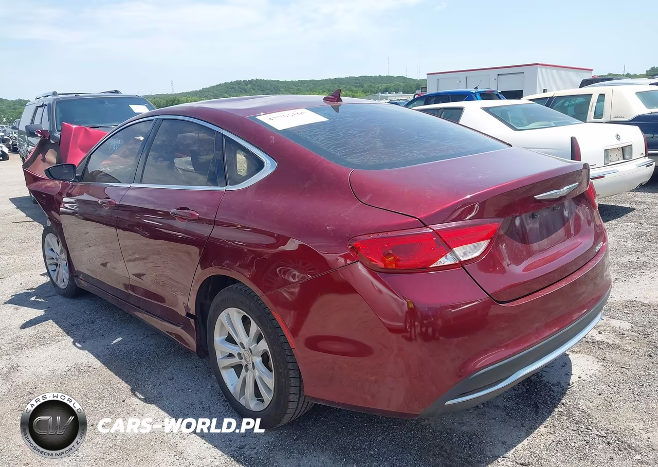 2016 Chrysler 200 Limited VIN:1C3CCCAB1GN139223 - 3