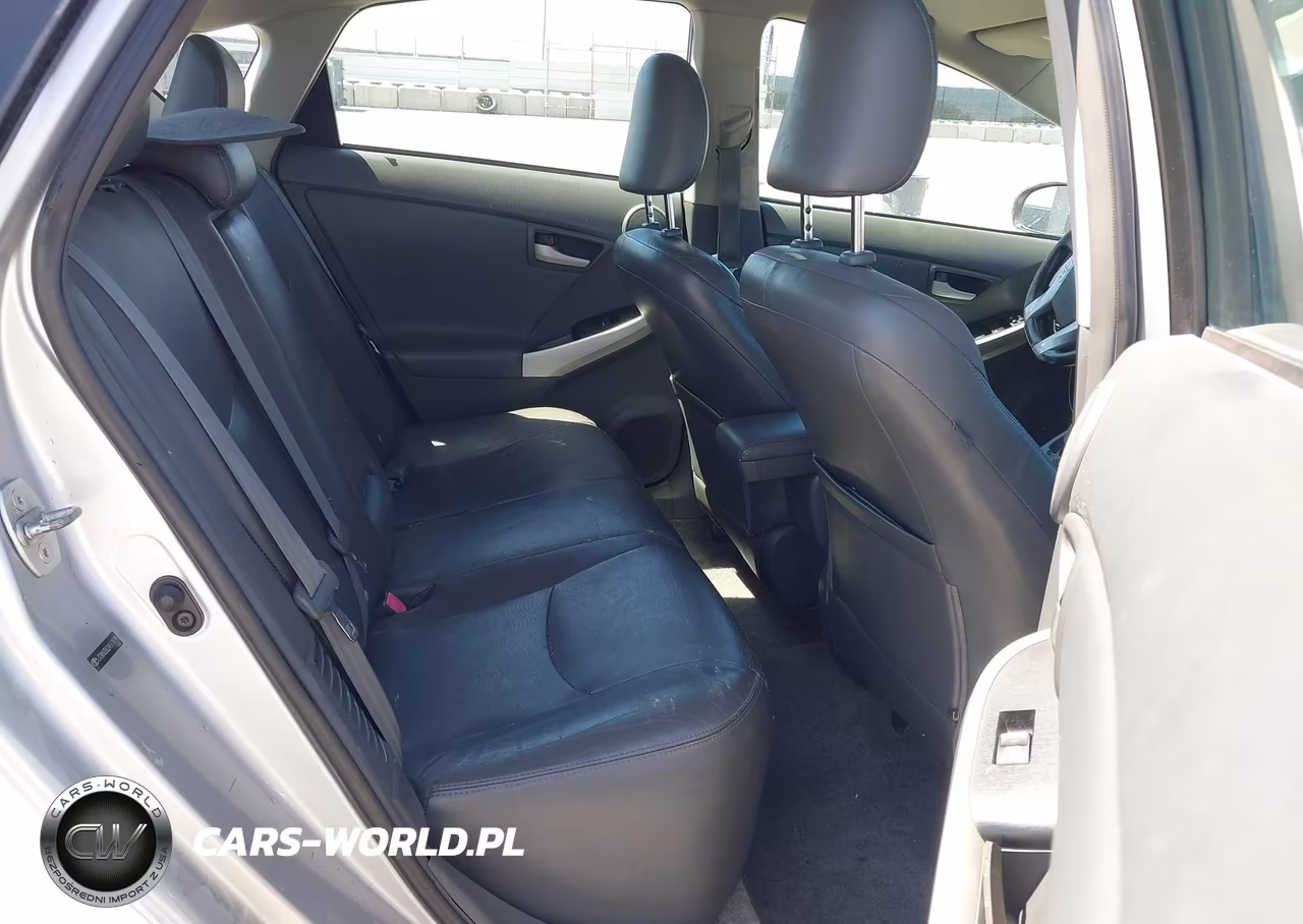 2010 Toyota Prius V VIN:JTDKN3DU2A5178795 - 8