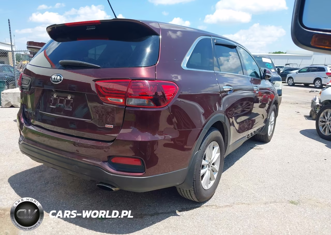 2019 Kia Sorento 2.4L Lx VIN:5XYPG4A38KG564938 - 4