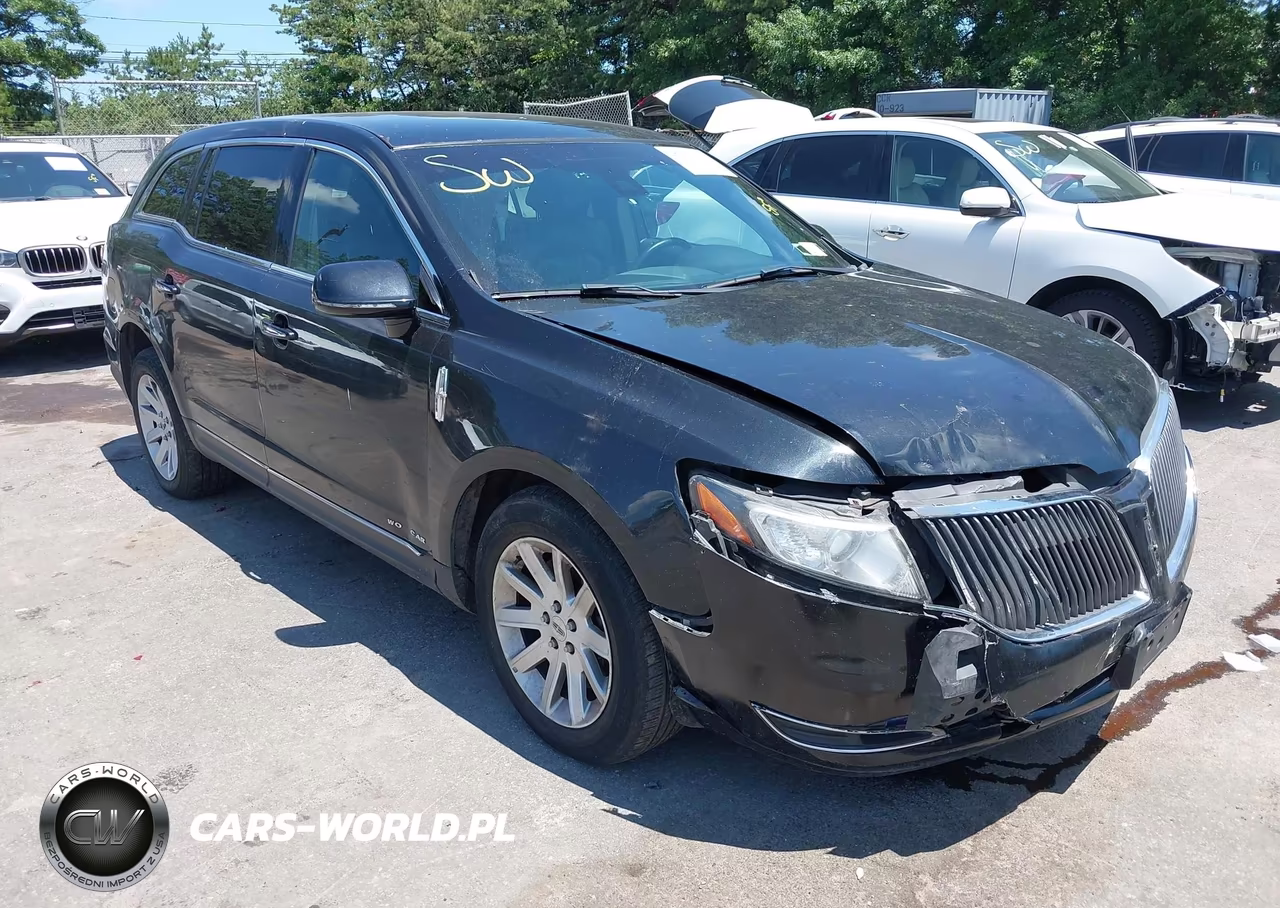 2014 Lincoln Mkt Livery – zdjęcie 1 z 20