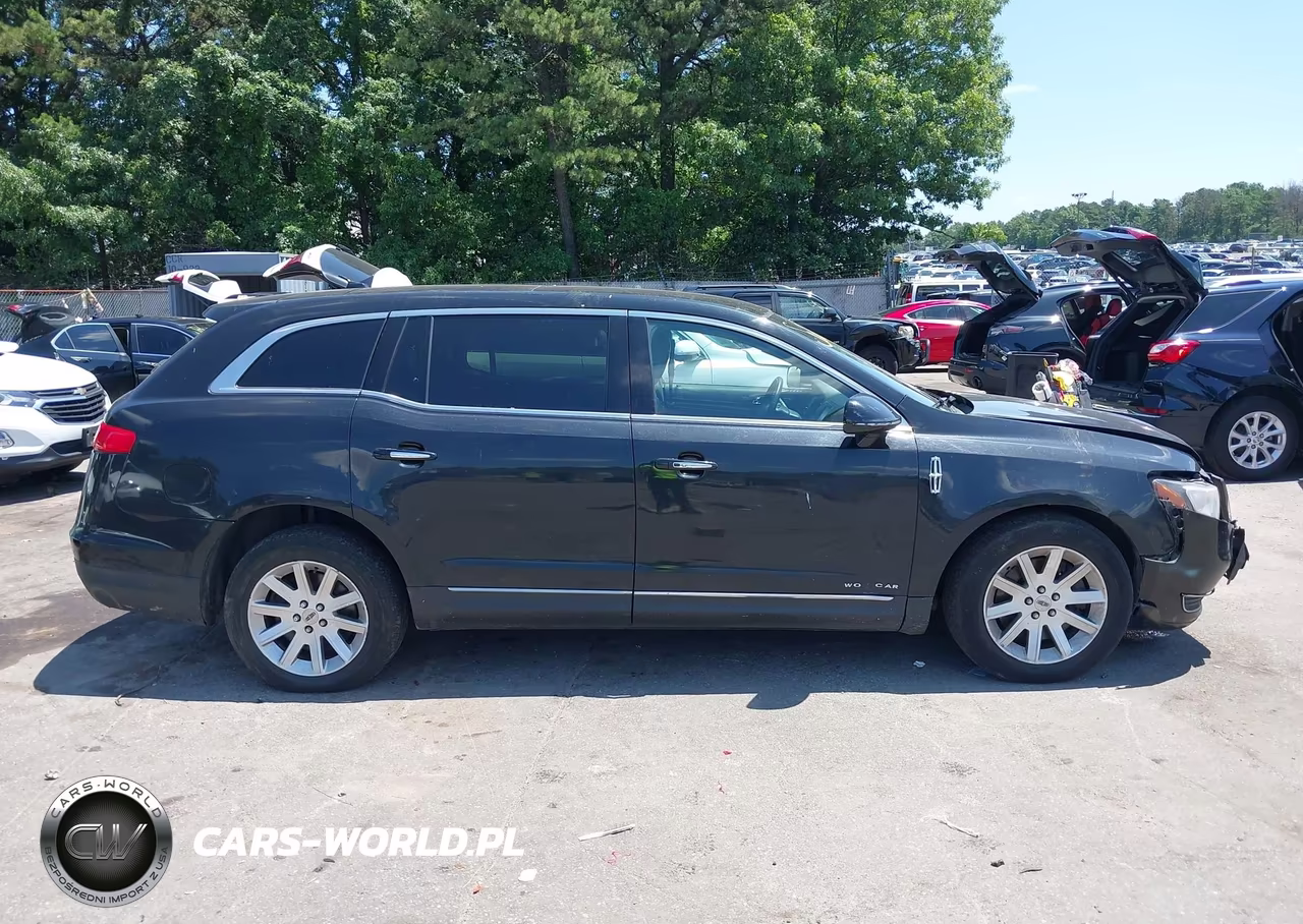 2014 Lincoln Mkt Livery VIN:2LMHJ5NK6EBL53100 - 14