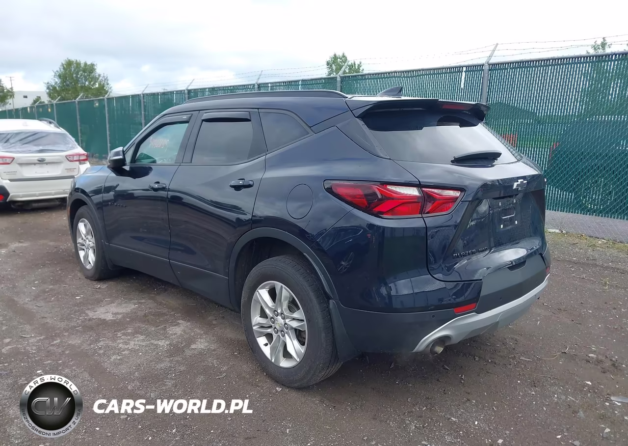 2020 Chevrolet Blazer Awd 2Lt VIN:3GNKBHRS3LS606970 - 3