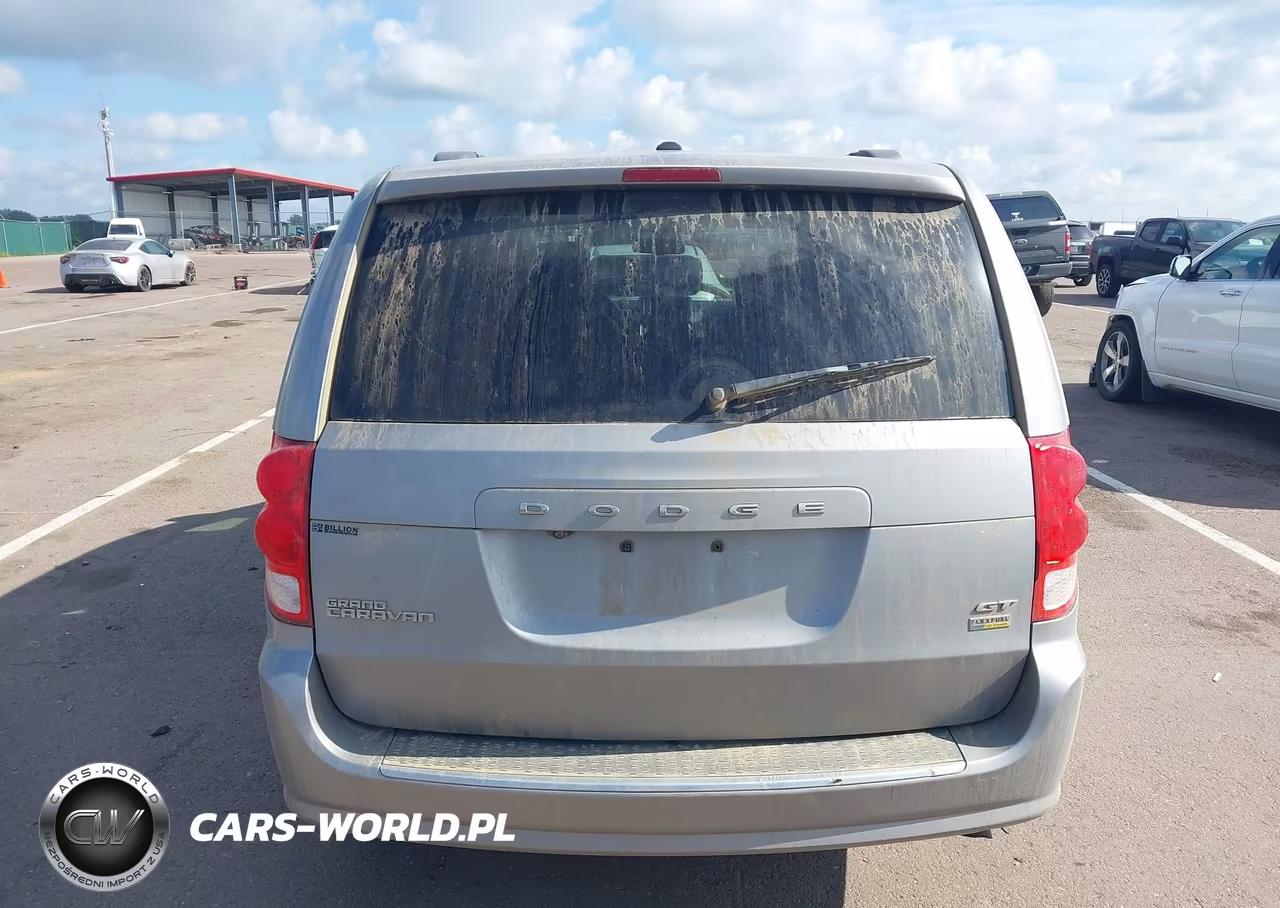2018 Dodge Grand Caravan Gt VIN:2C4RDGEG3JR147575 - 16