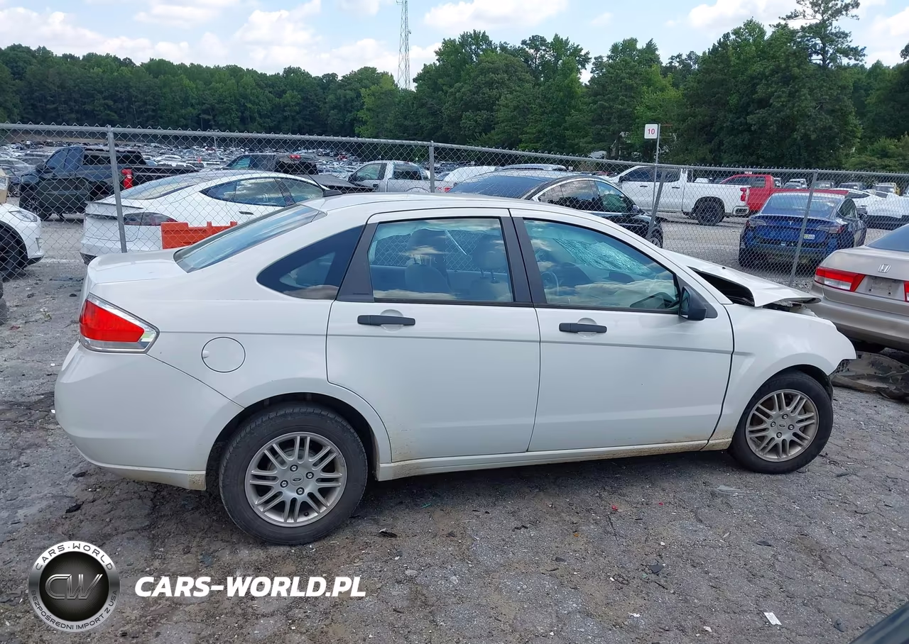 2011 Ford Focus Se VIN:1FAHP3FN6BW132706 - 14