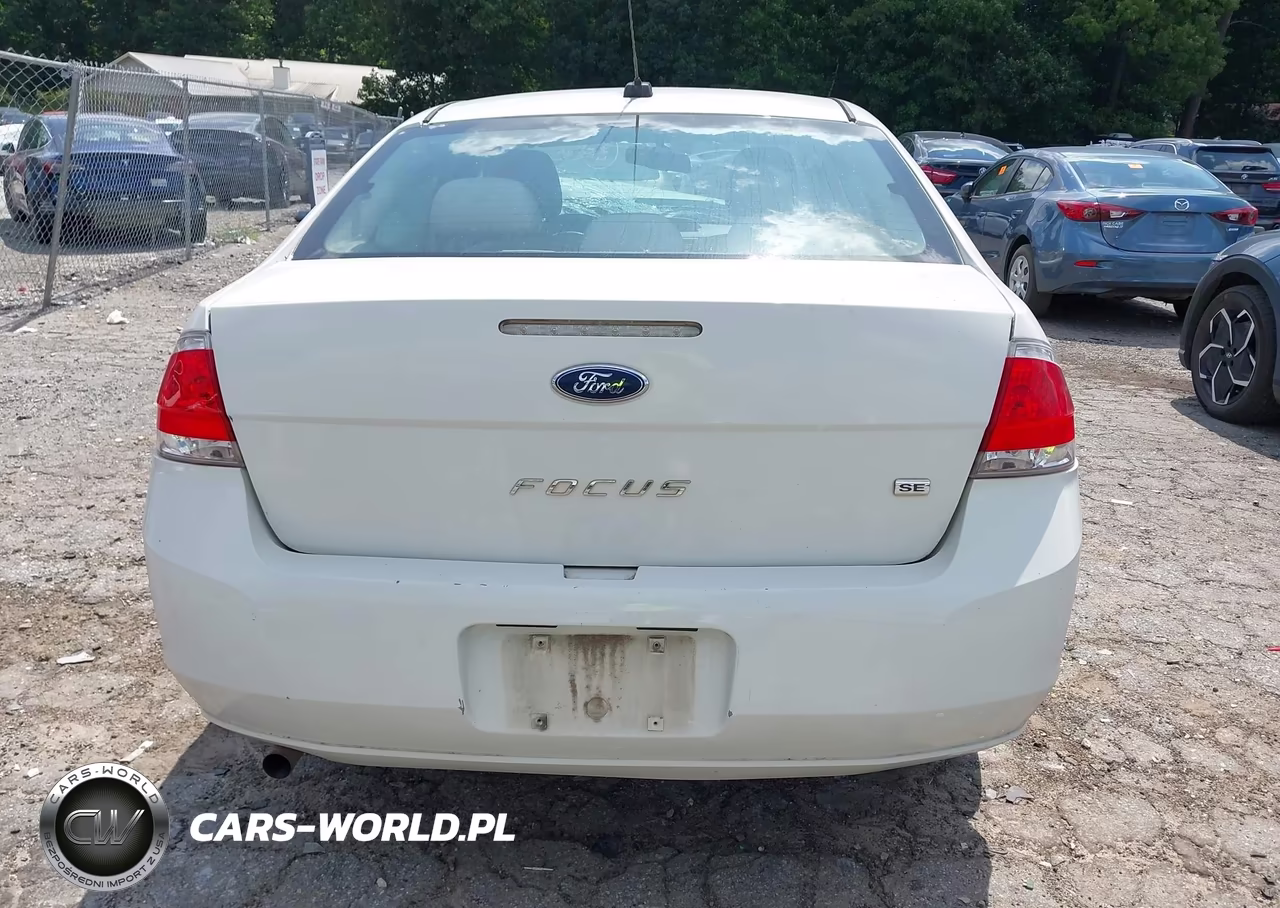 2011 Ford Focus Se VIN:1FAHP3FN6BW132706 - 17