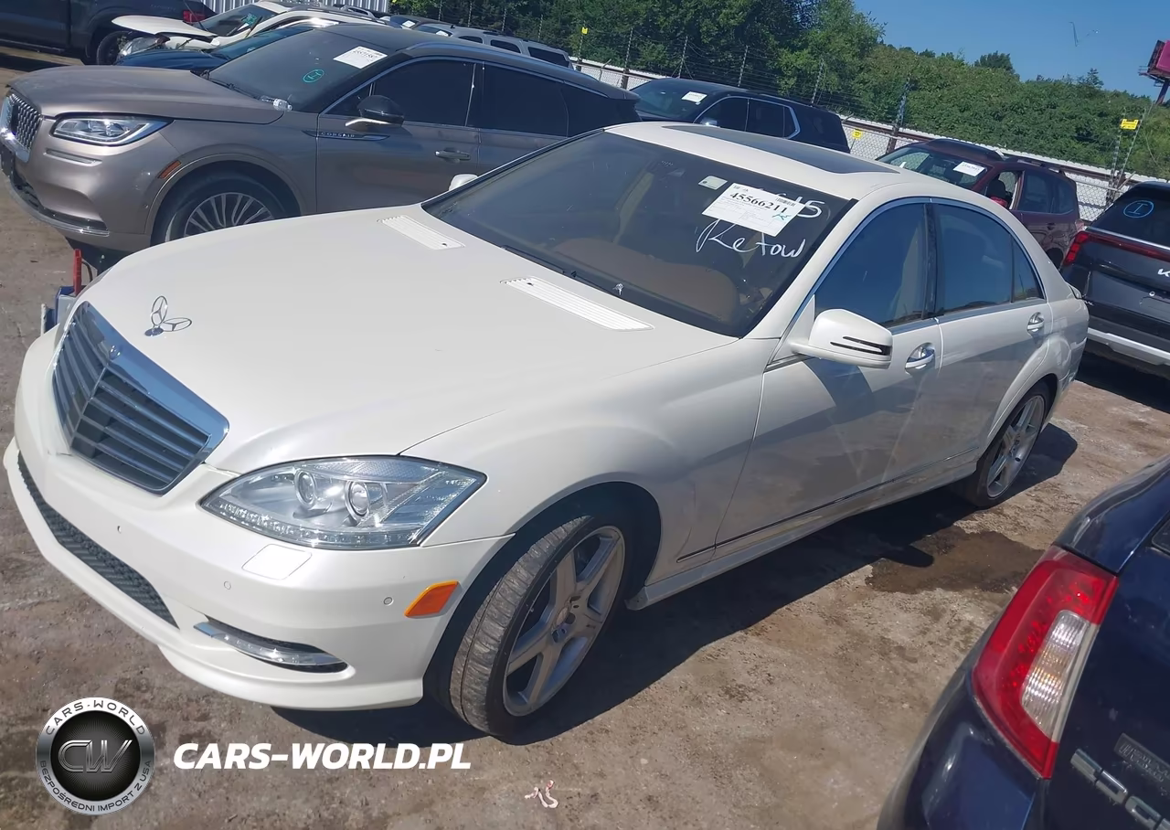 2011 Mercedes-Benz S 550 VIN:WDDNG7BB3BA396615 - 2