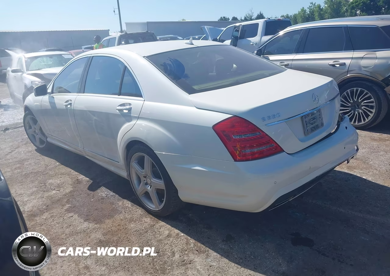 2011 Mercedes-Benz S 550 VIN:WDDNG7BB3BA396615 - 3