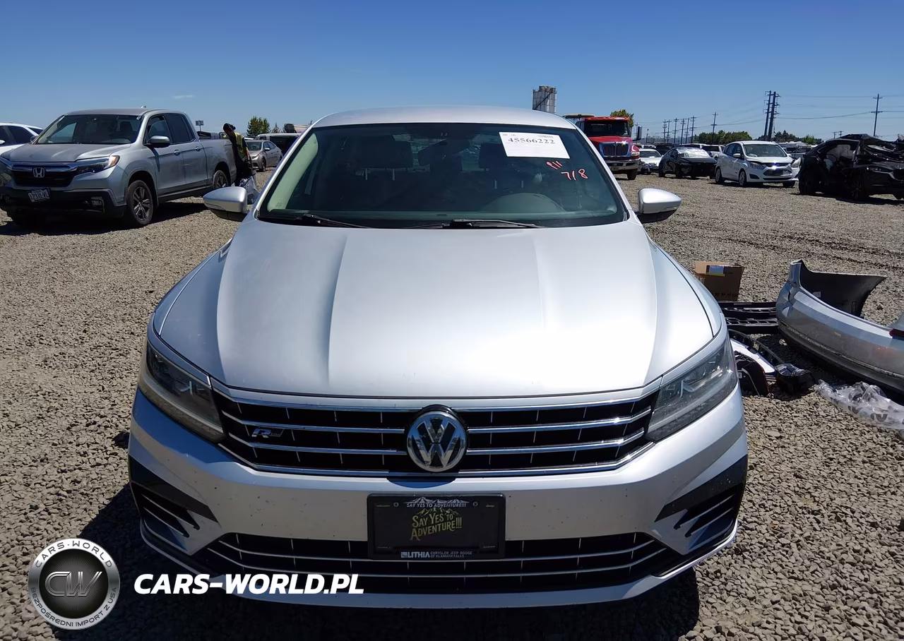 2017 Volkswagen Passat 1.8T R-Line VIN:1VWDT7A34HC044469 - 13