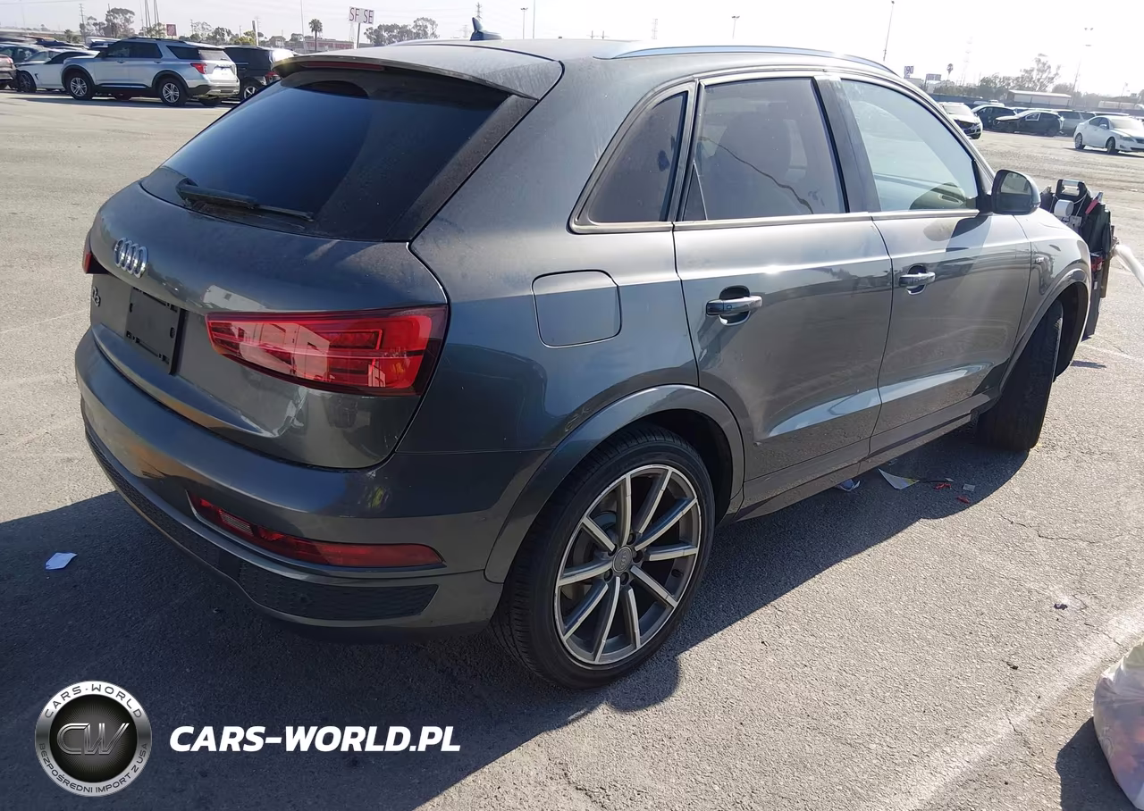 2018 Audi Q3 2.0T Premium VIN:WA1BCCFS8JR035385 - 4