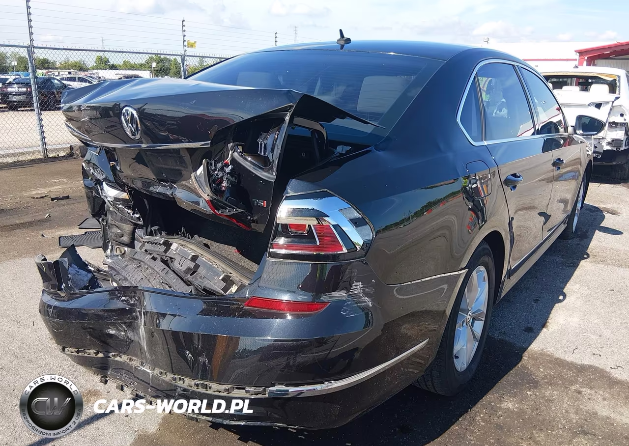 2017 Volkswagen Passat 1.8T S VIN:1VWAT7A36HC047585 - 4