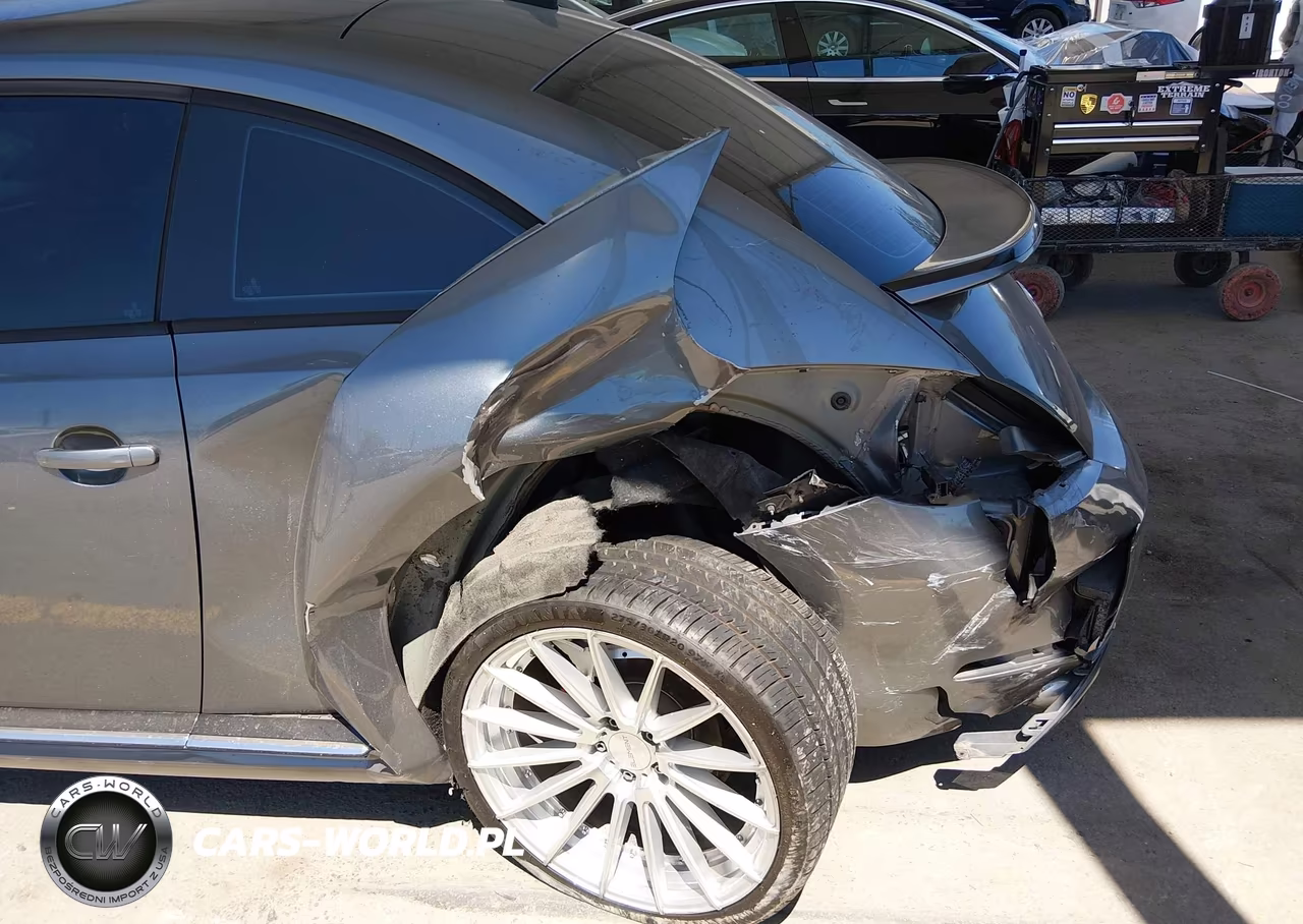 2012 Volkswagen Beetle Turbo VIN:3VWVA7AT7CM641908 - 6