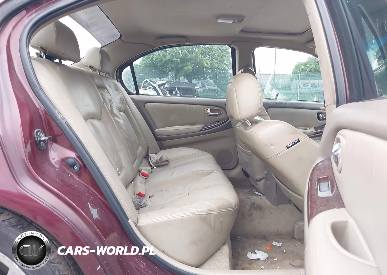 2000 Infiniti I30 Luxury-Touring VIN:JNKCA31AXYT121839 - 8