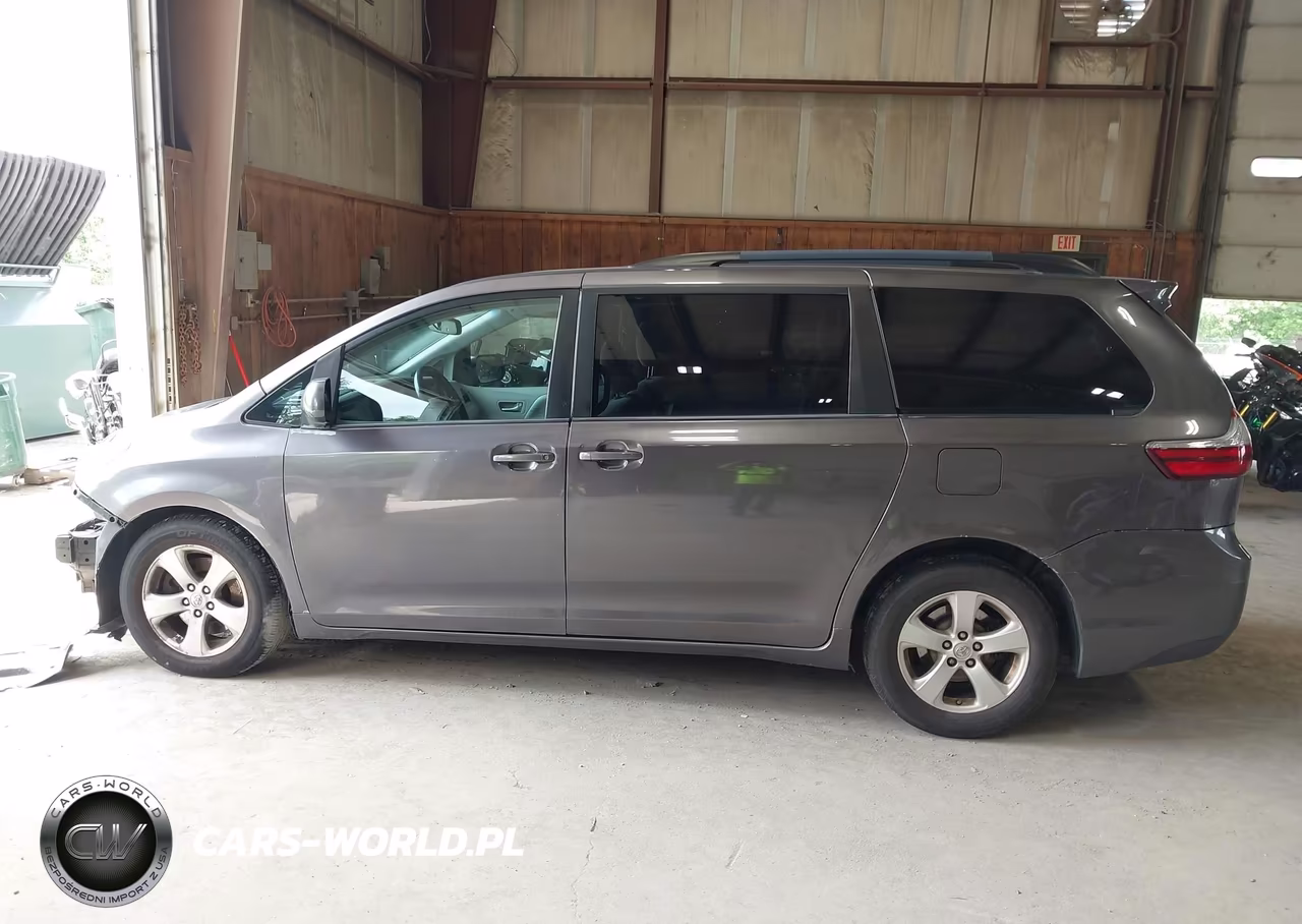 2015 Toyota Sienna Le 7 Passenger VIN:5TDJK3DC5FS108253 - 15