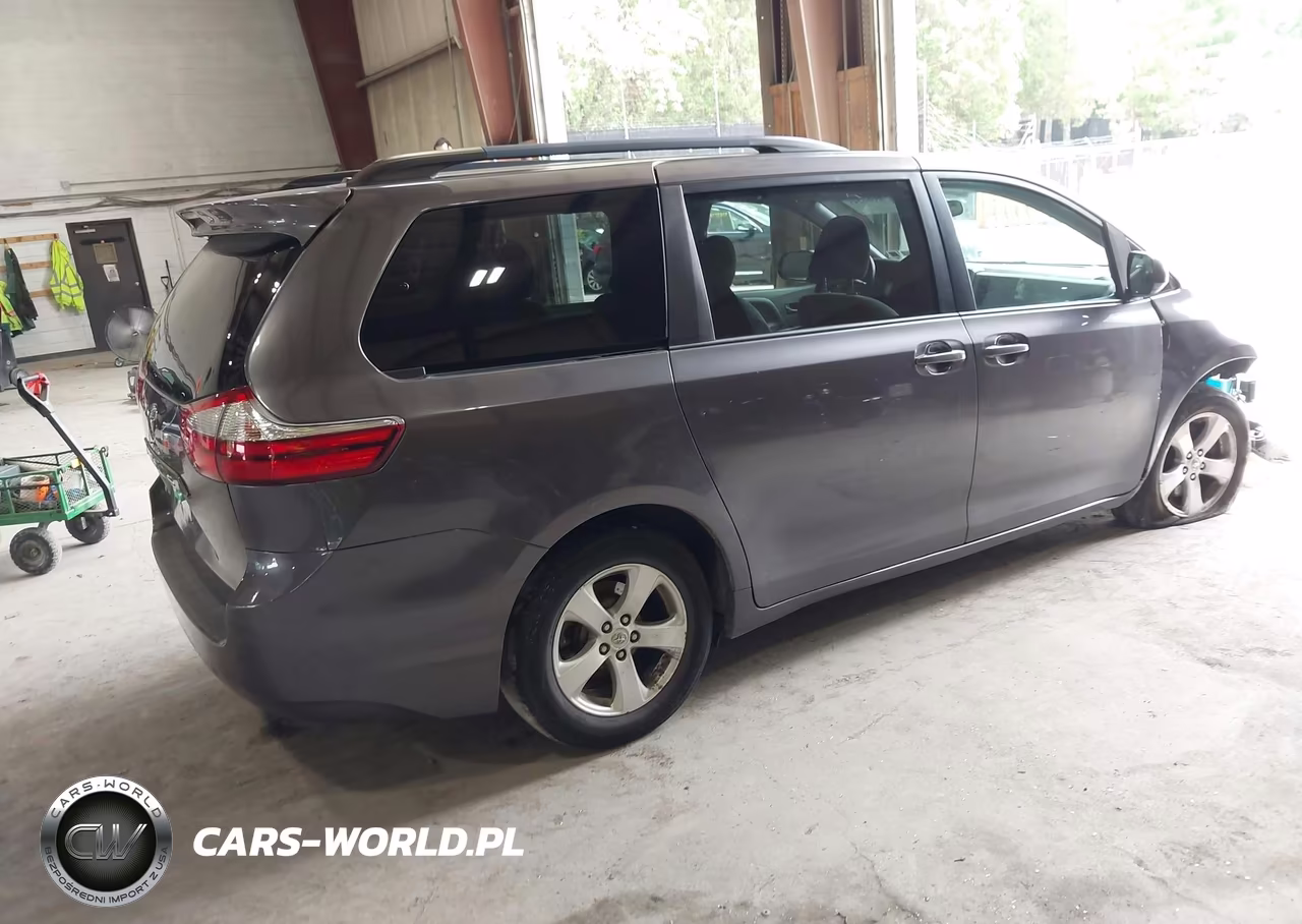 2015 Toyota Sienna Le 7 Passenger VIN:5TDJK3DC5FS108253 - 4
