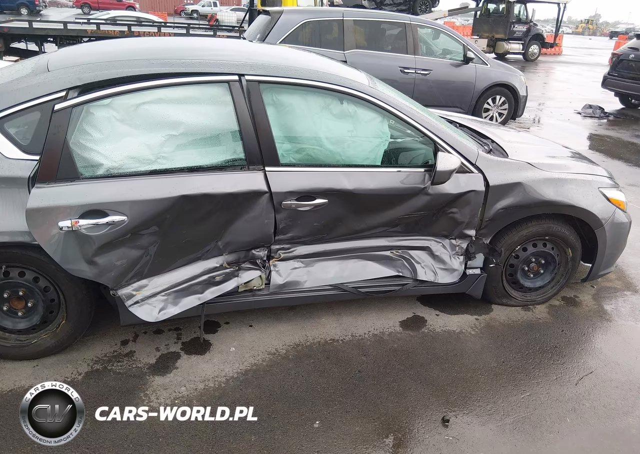 2017 Nissan Altima 2.5 S VIN:1N4AL3AP4HN313162 - 6
