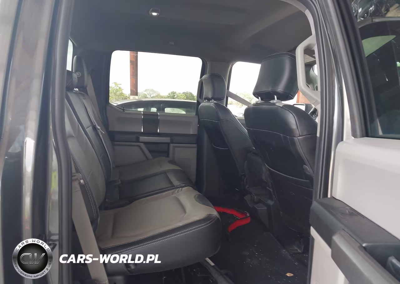2019 Ford F-150 Xlt VIN:1FTEW1C59KFA64569 - 8