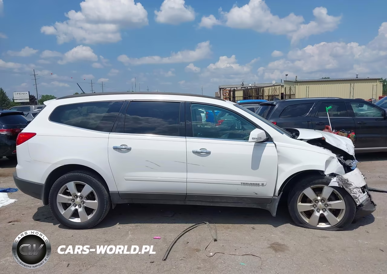 2009 Chevrolet Traverse Lt VIN:1GNEV23DX9S159845 - 13